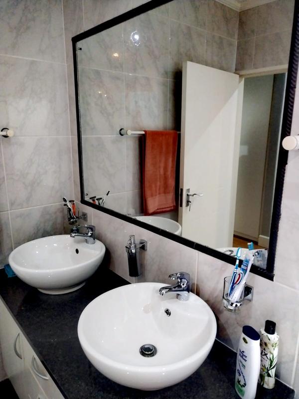 3 Bedroom Property for Sale in Gordons Bay Western Cape